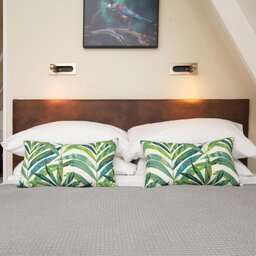 Nieuw-Zeeland-Marlborough-Hotels-Punga Cove Resort-chalet