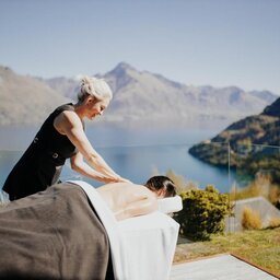 Nieuw-zeeland-Queenstown-Hotels-Azur-Lodge-4