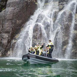 Noorwegen-Fjord-Noorwegen-Stavanger-Excursie-Lysefjord-safari-with-RIB-boot (2)