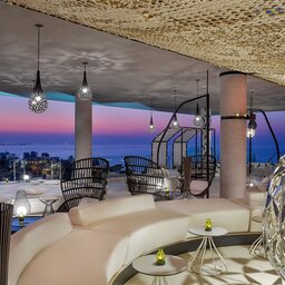 Oman-Muscat-W Hotel-Siddharta lounge