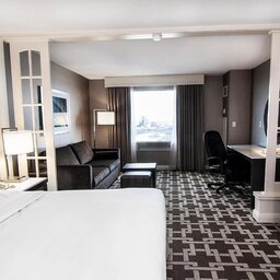 Oost-Canada-Niagara-Falls-Hilton-Fallsview-Hotel-Suites-kamer-2