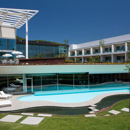 Portugal-Costa-de-Lisboa-Hotel-Martinhal-Cascais-zwembad