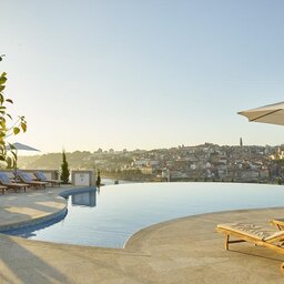 Portugal-Porto-Hotel-The-Yeatman-zwembad4