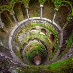 Portugal - Sintra - Initiations well