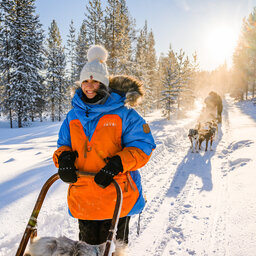 rsz_1rsz_1finland-lapland-saariselka-javri-lodge-husky-safari