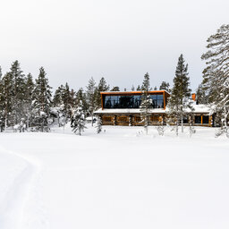 rsz_1rsz_finland-lapland-saariselka-javri-lodge-buitenaanzicht