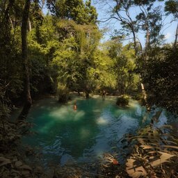 rsz_1rsz_laos-luang-prabang-kuang-si-watervallen_4