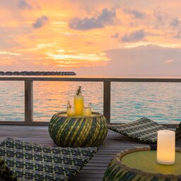 rsz_malediven-south-malé-atoll-velassaru-chill-bar