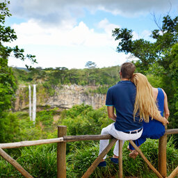 rsz_mauritius-excursie-black-river-gorges-koppel