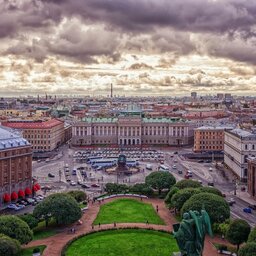 Rusland-Sint-Petersburg-luchtfoto-stad