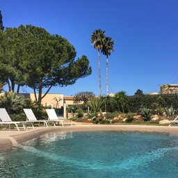 Sicilie-Zuidoost-Sicilie-Donna-Coraly-Country-Boutique-Hotel-zwembad