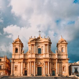 Sicilie-Zuidoost-streek-Noto-duomo