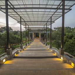 Sigiriya-Aliya-resort-trappen