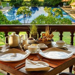 Sri-Lanka-Anuradhapura-Hotel-Ulagalla-sfeerbeeld ontbijt