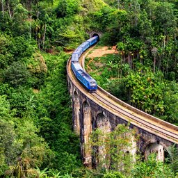 Sri-Lanka-Kandy-Excursie-Mooiste-treinrit-vanuit-Kandy-naar-Nuwara-Eliya-Ella-3
