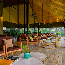 Sri-Lanka-Sigiriya-Hotel-Water-Garden-terras