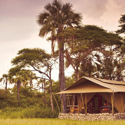 Tanzania-Lake-Manyara-Chem-Chem-Lodge-tent