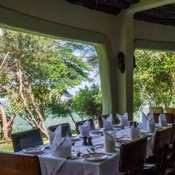 Tanzania-Lake-Manyara-Serena-Safari-Lodge-restaurant