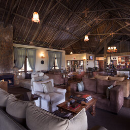 Tanzania-Ngorongoro-Neptune-Luxury-Lodge-bar