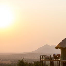 Tanzania-Serengeti-NP-Kubu-Kubu-Tented-Lodge-sfeerbeeld-zonsondergang