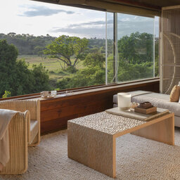 Tanzania-Serengeti NP-Singita-Faru-Faru-Lodge-suite-lounge-uitzicht