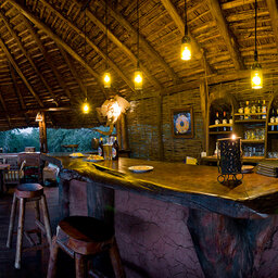 Tanzania-Tarangire-Maweninga Camp-bar 2