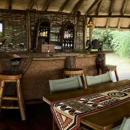 Tanzania-Tarangire-Maweninga Camp-bar