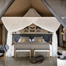 Tanzania-Tarangire-NP-Sanctuary-Swala-Camp-luxury-tent (2)