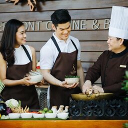 Thailand-Chiang-Mai-Hotel-Na-Nirand-Romantic-Boutique-resort-chefs