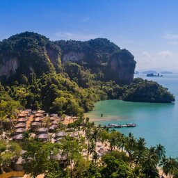 Thailand-Koh-Yao-Noi-Hotel-Treehouse-Villas-Yao-Noi-villas-en-strand