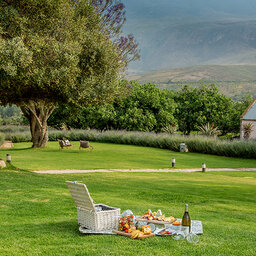 Tuinroute-Oudtshoorn-swartberg-country-manor-picknick