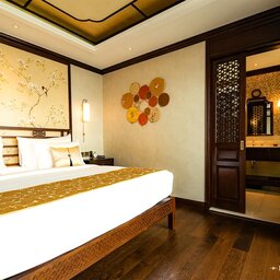 Vietnam-Halong-Heritage-Ginger-Line-kajuit-bed-2