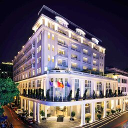 Vietnam-Hanoi-Hotel-d-l-opera-hotelgebouw