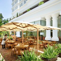 Vietnam-Ho-Chi-Ming-Park-Hyatt-Saigon-restaurant2