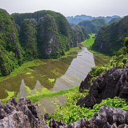 Vietnam-Nin-Binh-Excursie-Hoa-Lu-and-Tam-Coc-1