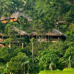 Vietnam-Pu-Luong-Puluong-Nature-Resort-lodges-1