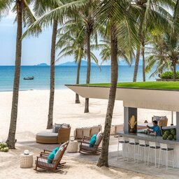 Vietnam-Stranden-Midden-Vietnam-Four-Seasons-Nam-Hai-beachbar