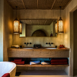 Vietnam-Stranden-Midden-Vietnam-Zannier-Hotels-Bãi-San-Hô-Paddy-Field-Villa-Bathroom-2-©-Frederik-Wissink-for-Zannier-Hotels