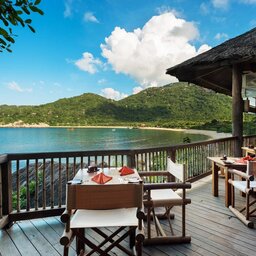 Vietnam-Stranden-Zuid-Vietnam-Six-Senses-Ninh-Van-Bay-Dining-by-the-rocks-restaurant