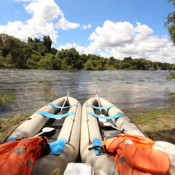 Zambia-Livingstone-Royal-chundu-zambezi-island-lodge-kano