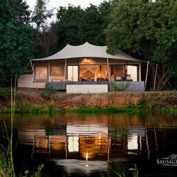 Zambia-Lower-Zambezi-Sausage-Tree-Camp-tent