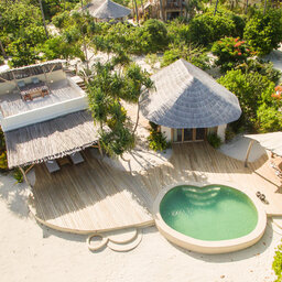 Zanzibar-White-Sand-Luxury-Beachfront-One-bedroom-villa