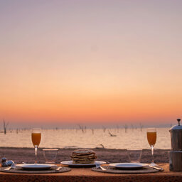 Zimbabwe-Lake-Kariba-Changa-Safari-Camp-view-on-the-lake