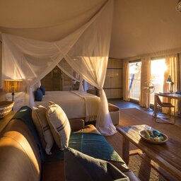 Zimbabwe-Mana-Pools-National-park-Ruckomechi-Camp-tent3