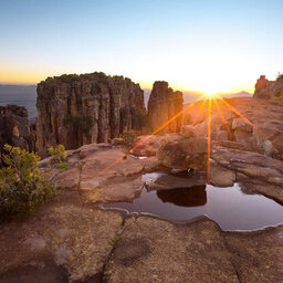 Zuid-Afrika-Karoo-excursie-Valley-of-Desolation-wetu-2