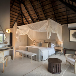 Zuid-Afrika-Kruger-Regio-Sabi-Sands-Lion-Sands-River-Lodge-Luxury-Room