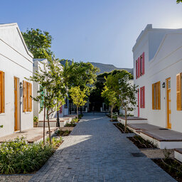 Zuid-Afrika-Tuinroute-Karoo-Drostdy-Hotel-gebouwen