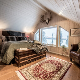 Zweden-Lapland-Kiruna-Fjellborg-Arctic-Lodge-masterbedroom-slaapkamer