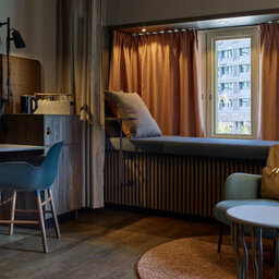 Zweden-Stockholm-Downtown-Camper-by-Scandic-grande-double-room-extra-bed