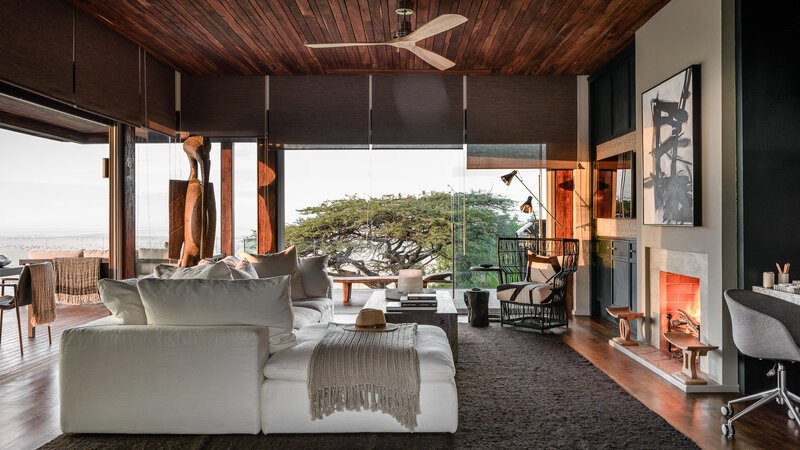 Tanzania-Serengeti NP-Singita-Sesakwa-Lodge-Hillside-suite-interieur